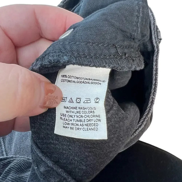 Free People Vintage‎ Flared Jeans Black Ash Denim Raw Hem Size 27 - Picture 13 of 14